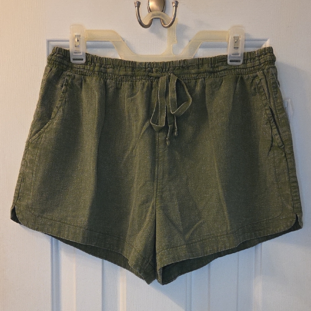 Time And Tru Casual Shorts